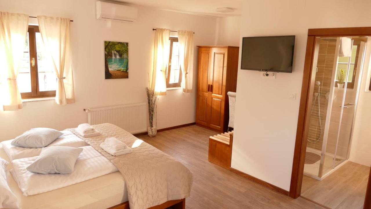 B&B Plitvice Lakes Villa Mija Plitvica selo Exterior foto